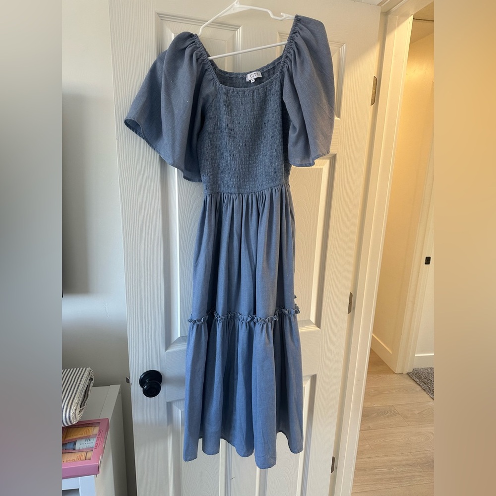 Ivy City Co. Chambray Blue Dress size Small
